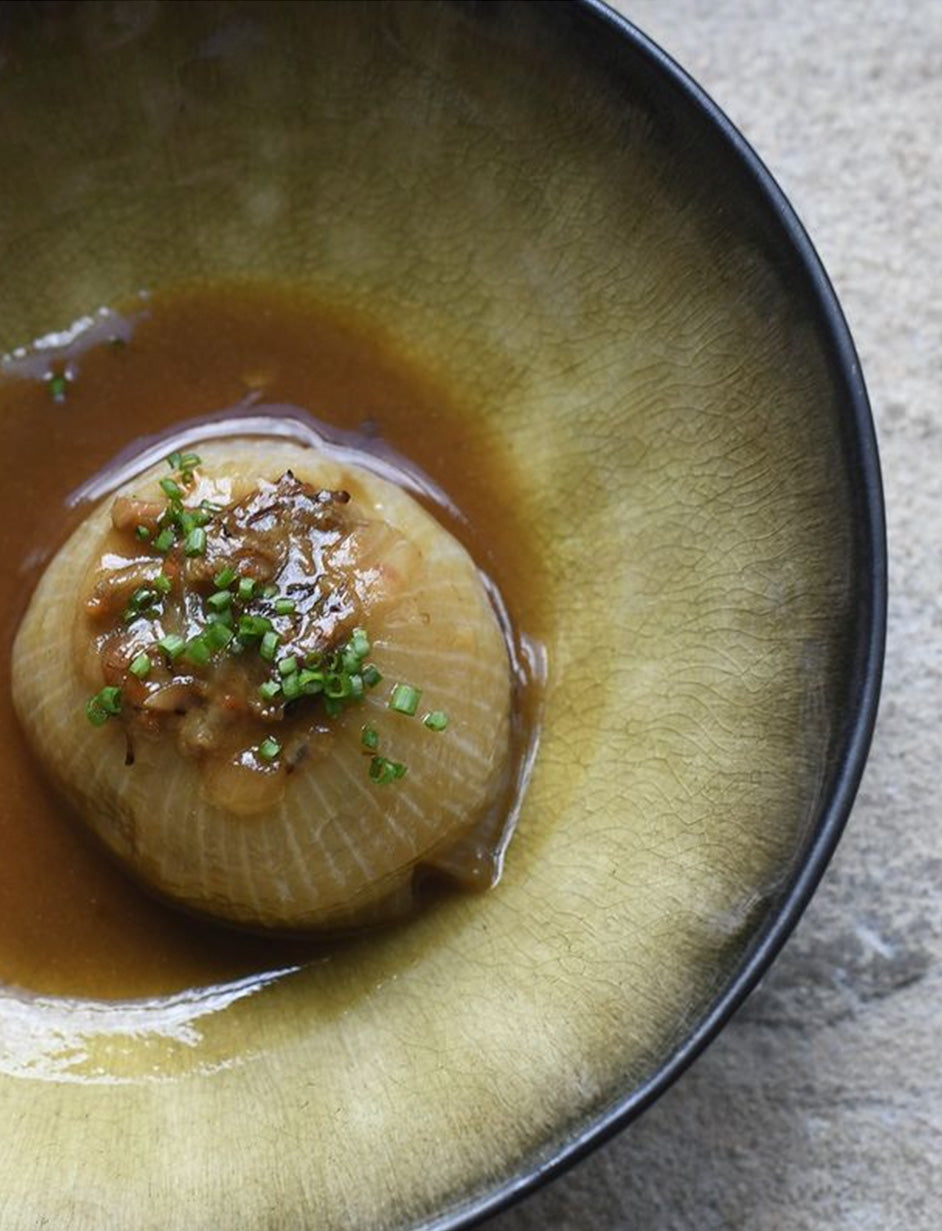 Cebolla Rellena de Gochu Asturcelta para Dos